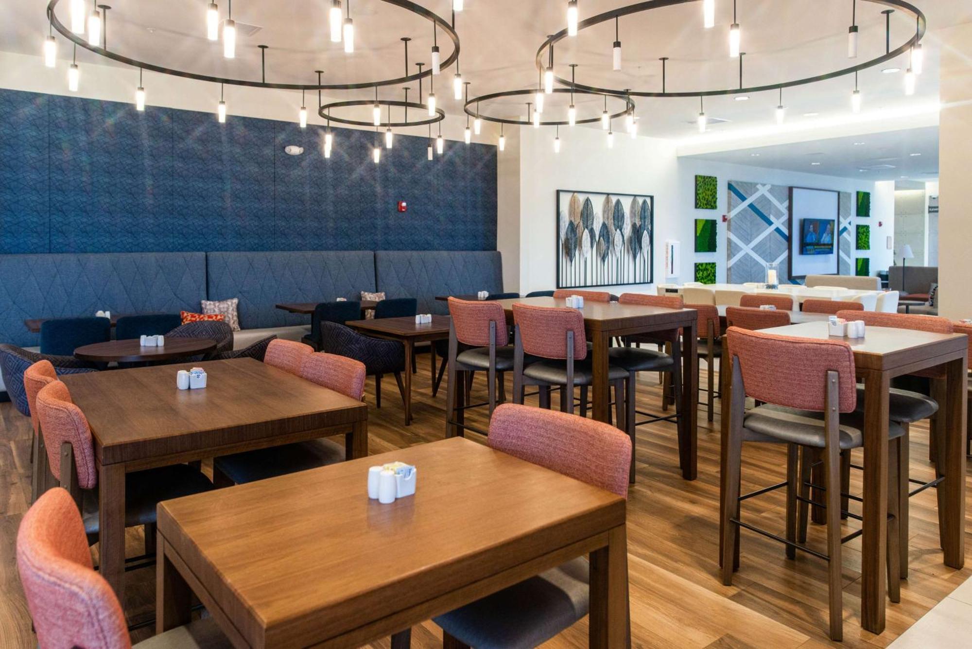 Hilton Garden Inn Mattoon, Il Екстер'єр фото